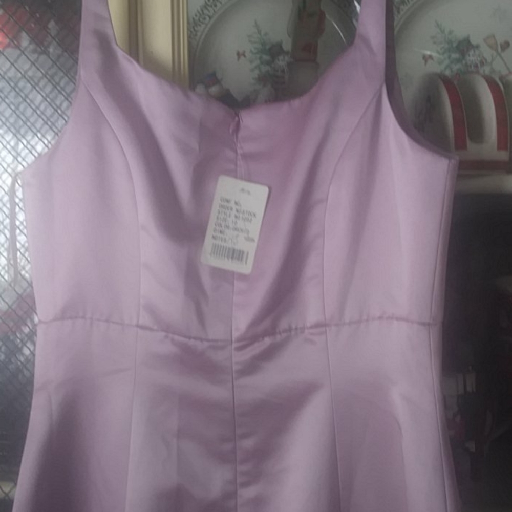 Dress - Picture 4 of 4